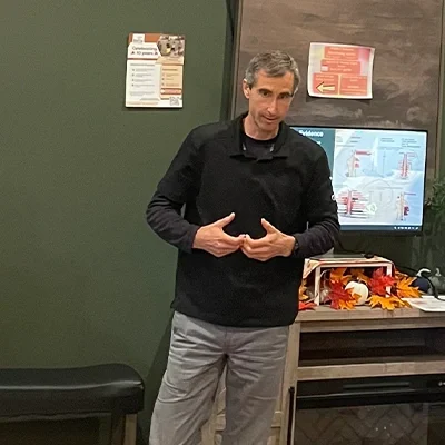 Chiropractor Vadnais Heights MN Ben Lemke Leading Seminar